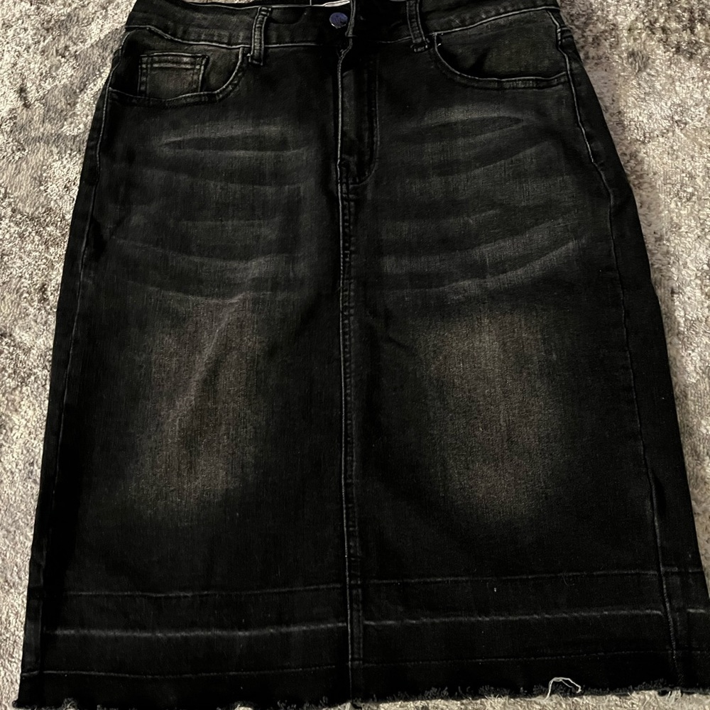 Mainstreet exchange black jean skirt